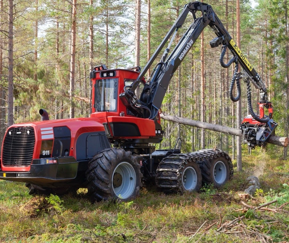 Komatsu 911